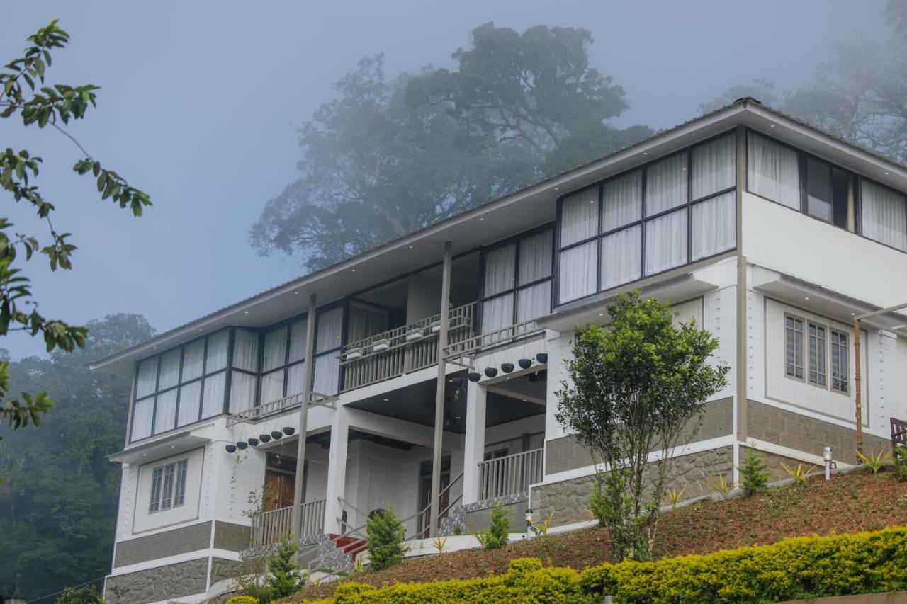 Misty Courtyard Resort Chinnakanal エクステリア 写真